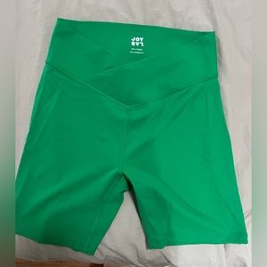 Joylab Crossover Biker Shorts / Green / Large